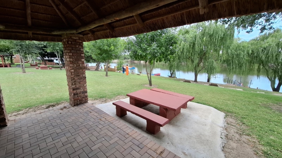 4 Bedroom Property for Sale in Vaal Park North West